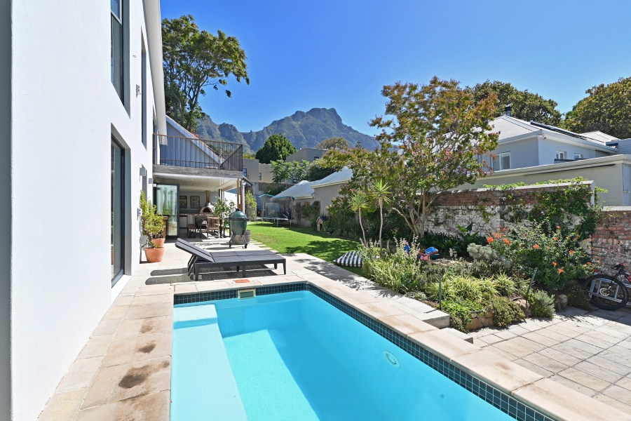 To Let 4 Bedroom Property for Rent in Newlands Western Cape
